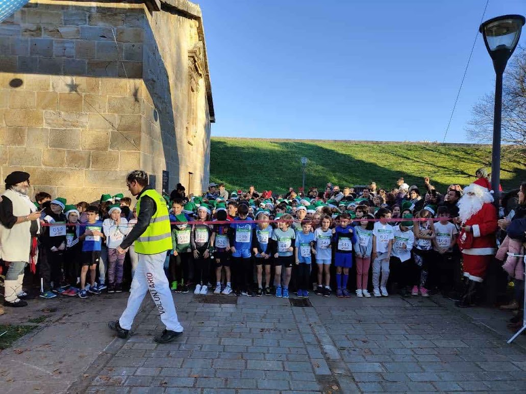 XII CARRERA INFANTIL DE LA NAVIDAD 2023