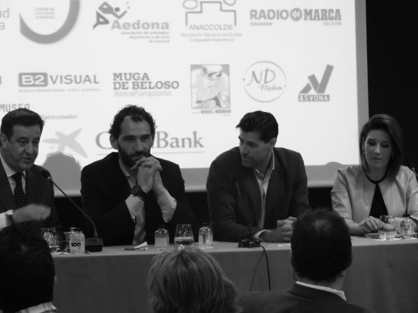 FORO DEPORTE Y SOCIEDAD – JORGE GARBAJOSA y RAUL CHAPADO